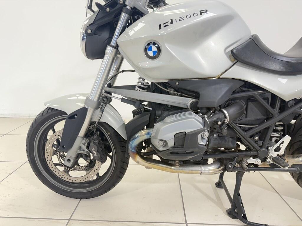 R 1200 R