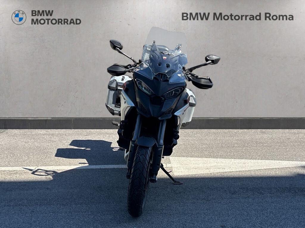 MULTISTRADA V4