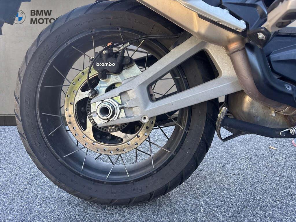 MULTISTRADA V4