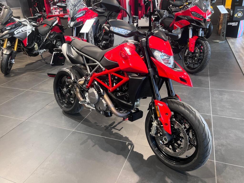 HYPERMOTARD 950