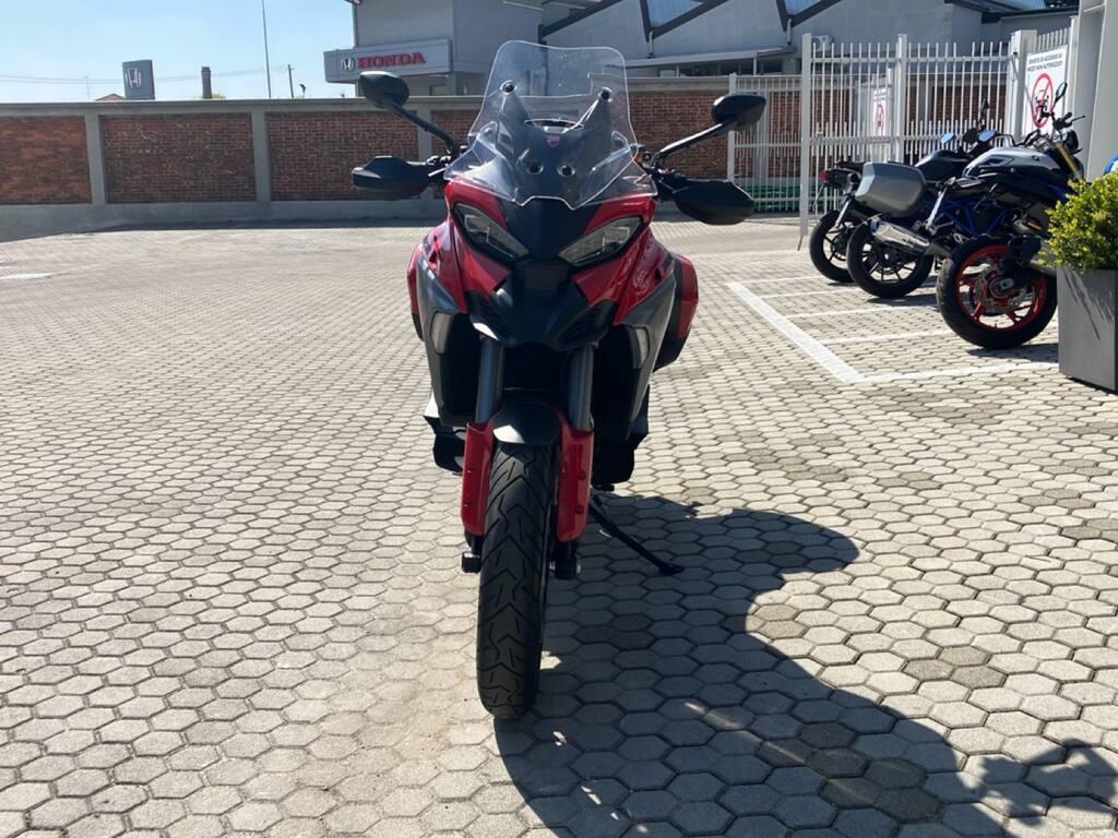 MULTISTRADA V4