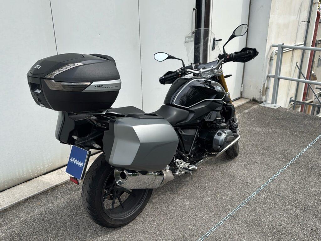 R 1200 R