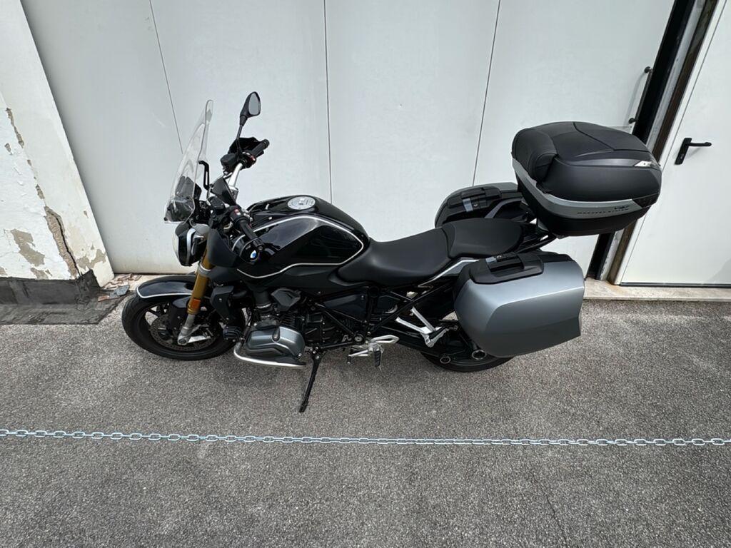 R 1200 R