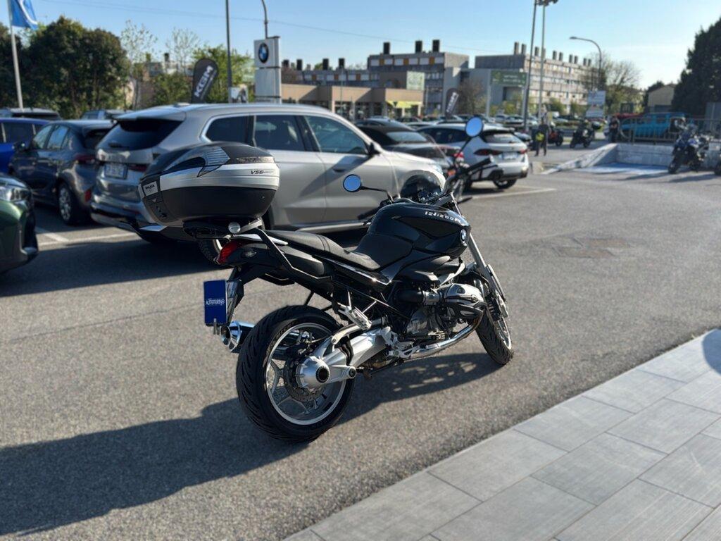 R 1200 R