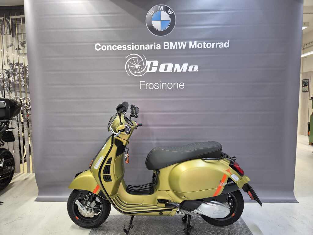 VESPA GTS 300
