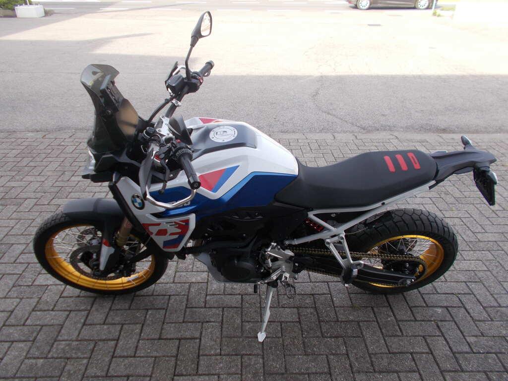 F 900 GS