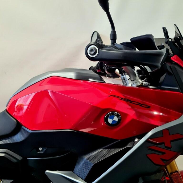 F 900 XR