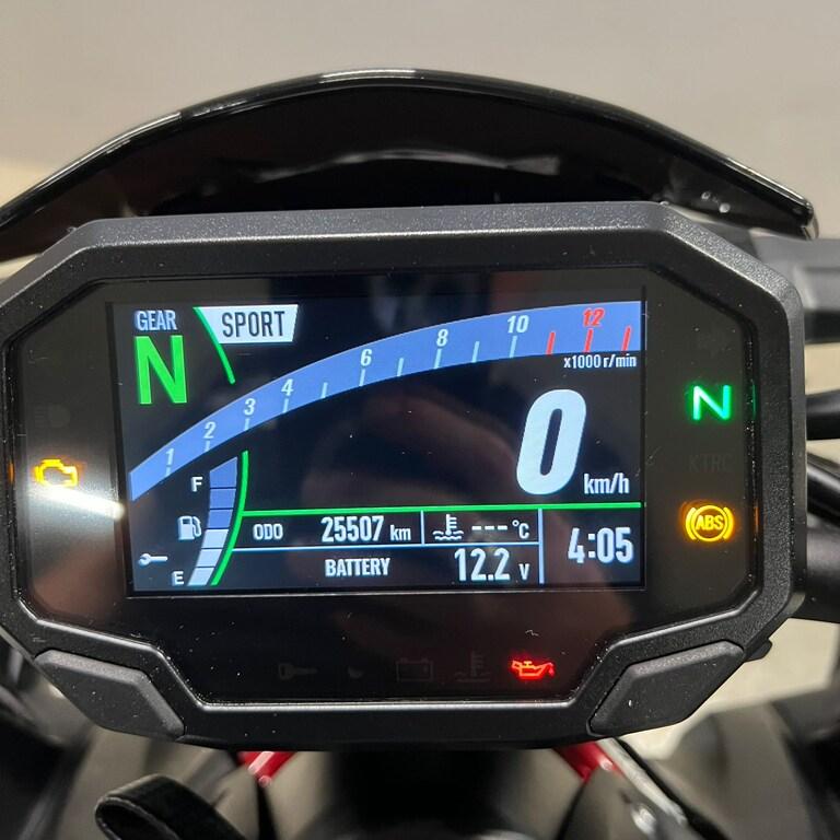 Z 900