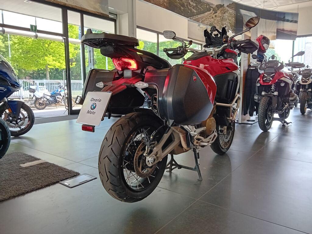 MULTISTRADA V4