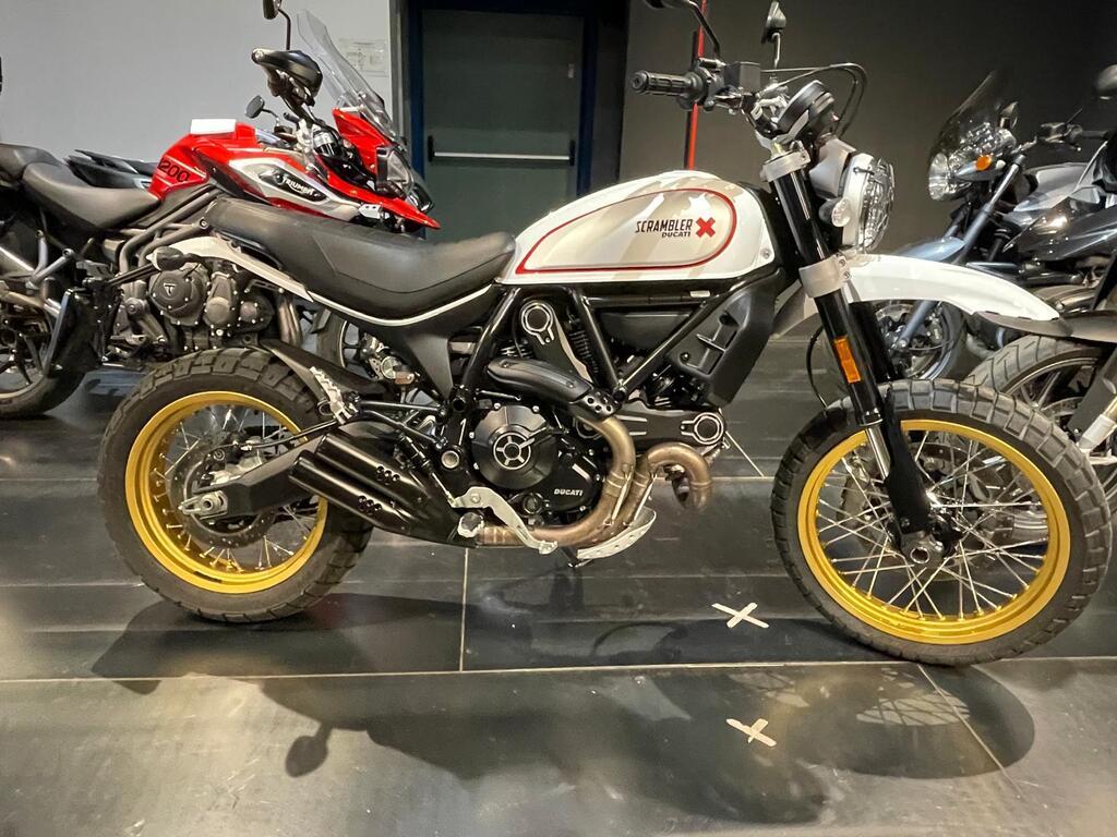 SCRAMBLER 800