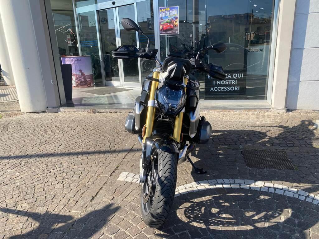 R 1250 R