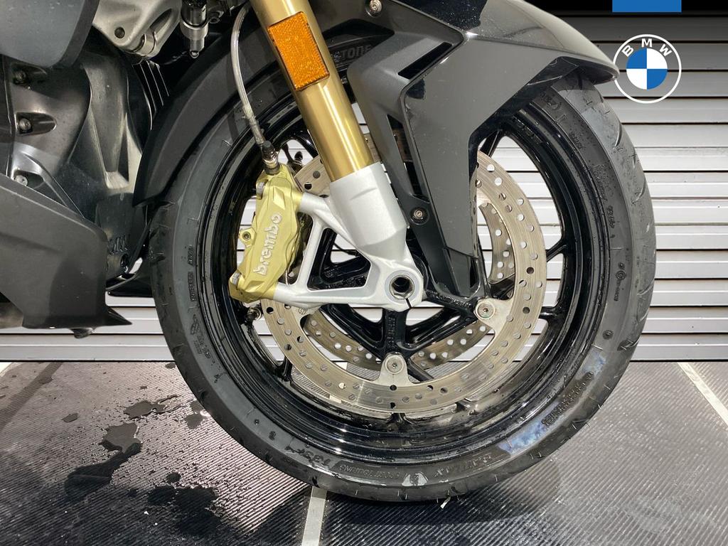 R 1250 RT
