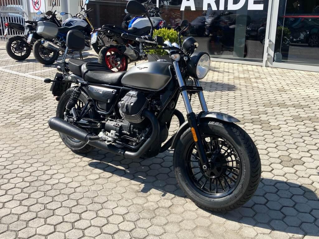 V9 850