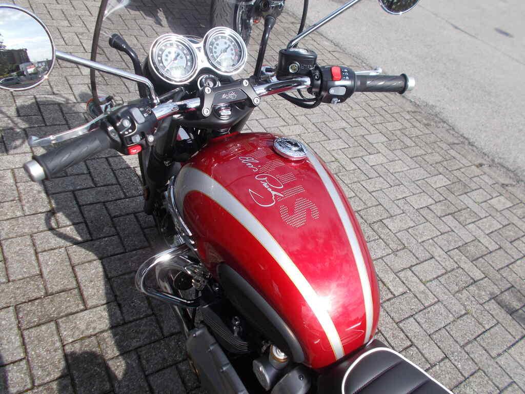 BONNEVILLE 1200 T120