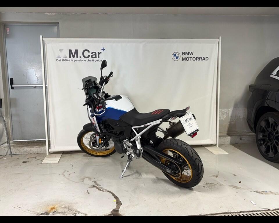 F 900 GS