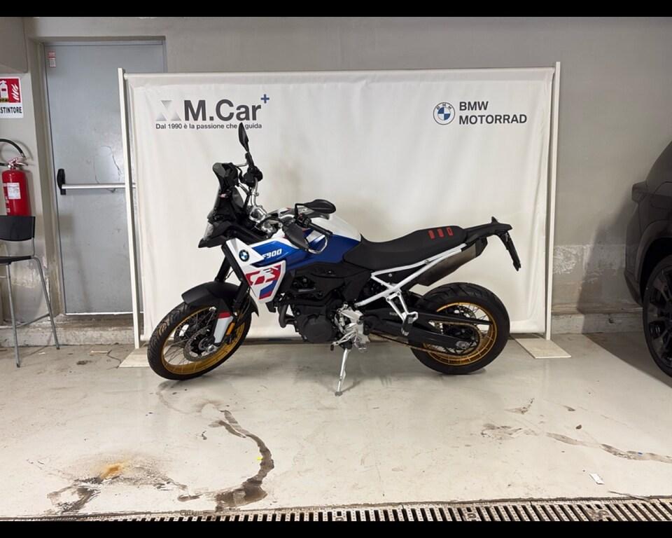 F 900 GS