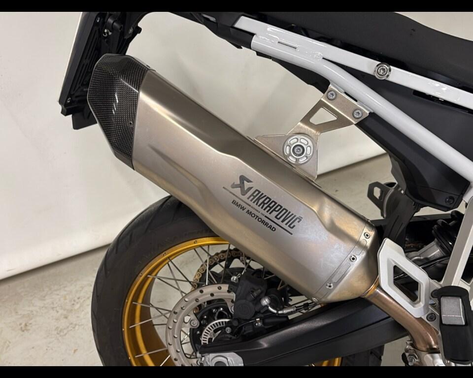 F 900 GS