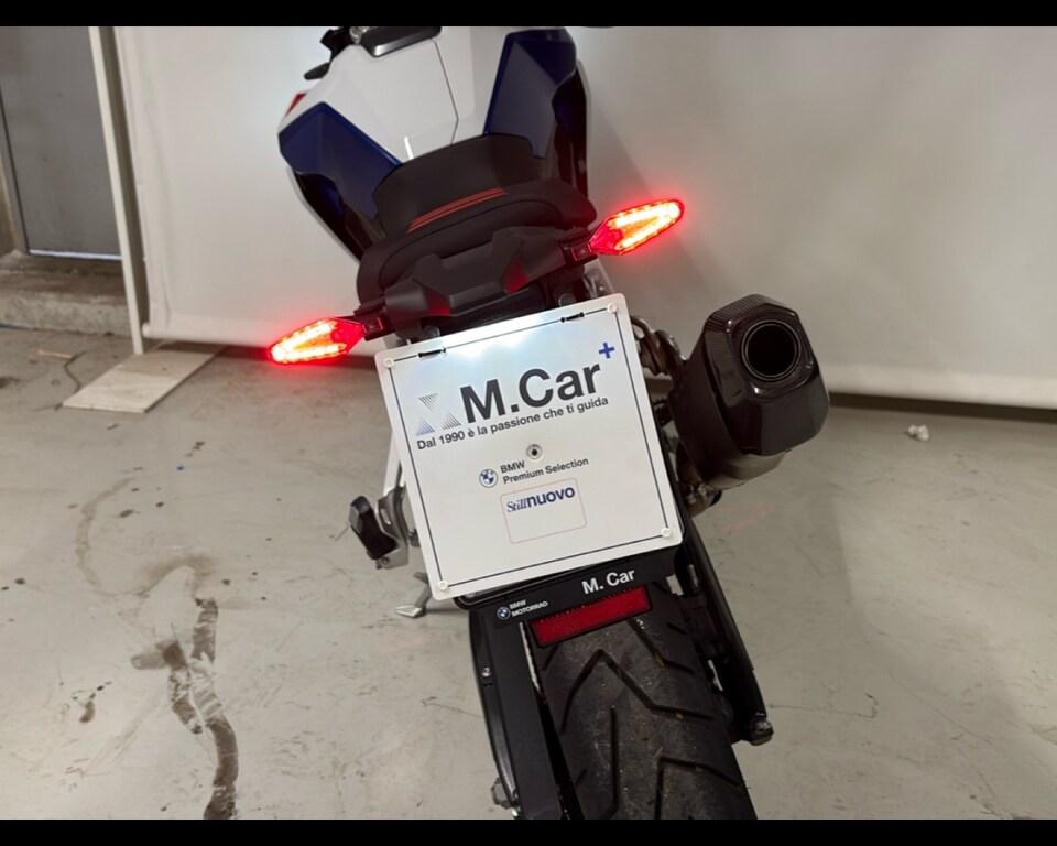 F 900 GS