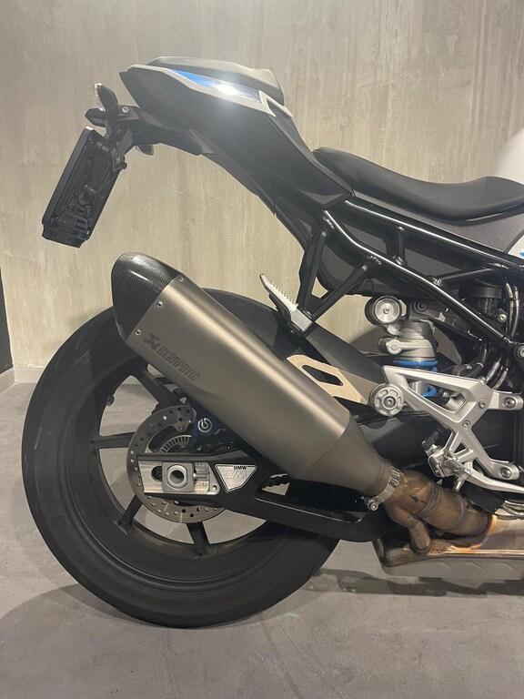 M 1000 R