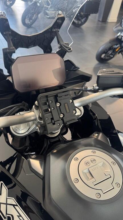 F 900 XR