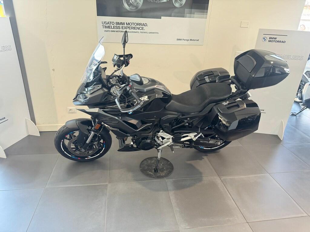 F 900 XR
