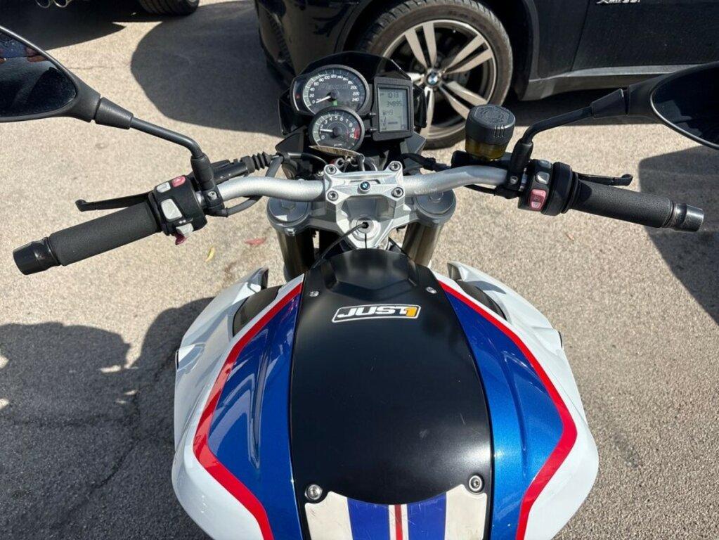 F 800 R