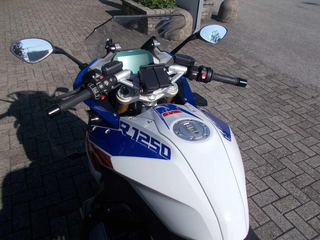 R 1250 RS
