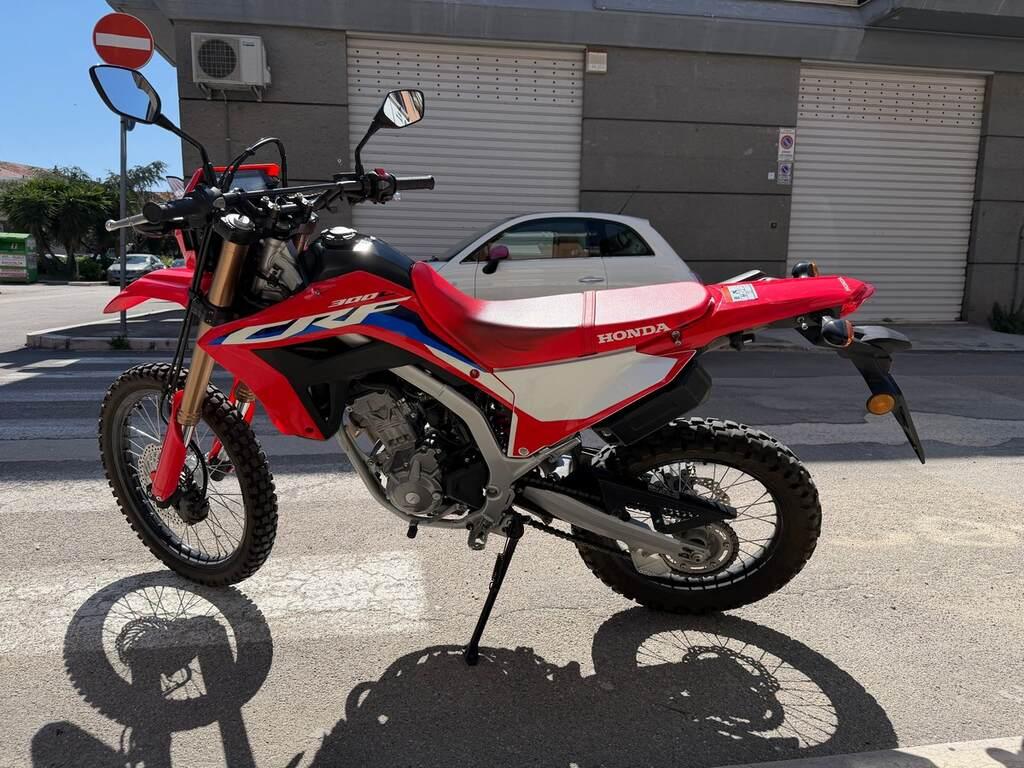 CRF 300