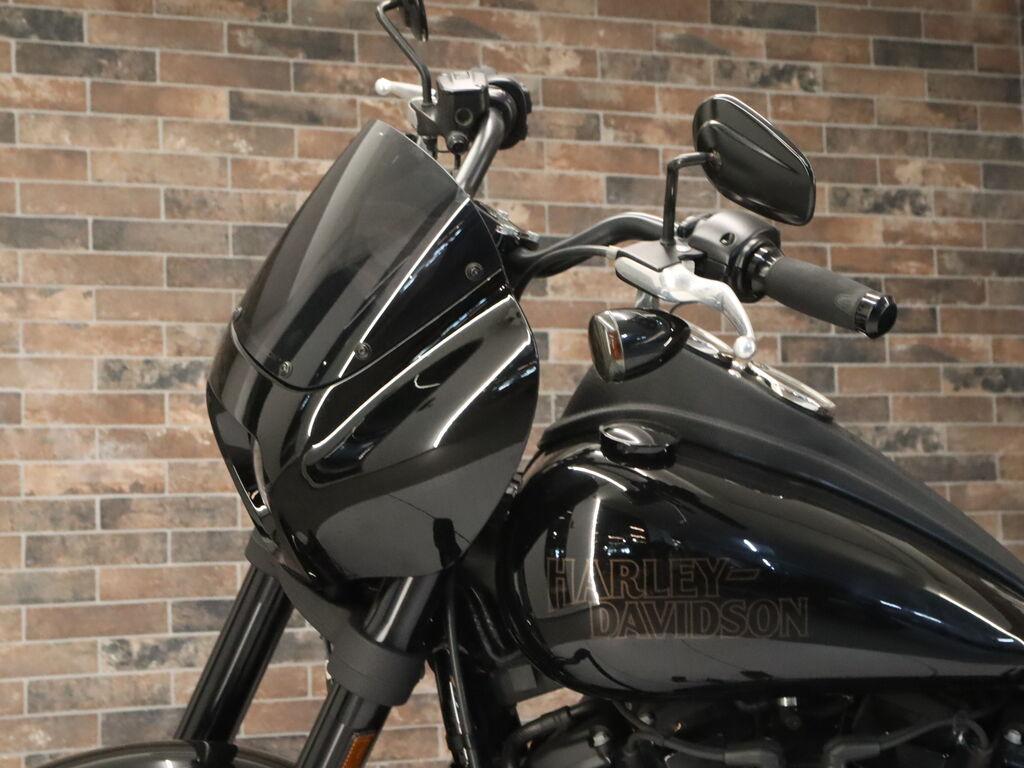 LOW RIDER 114 1868