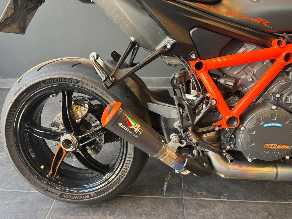 1290 SUPER DUKE