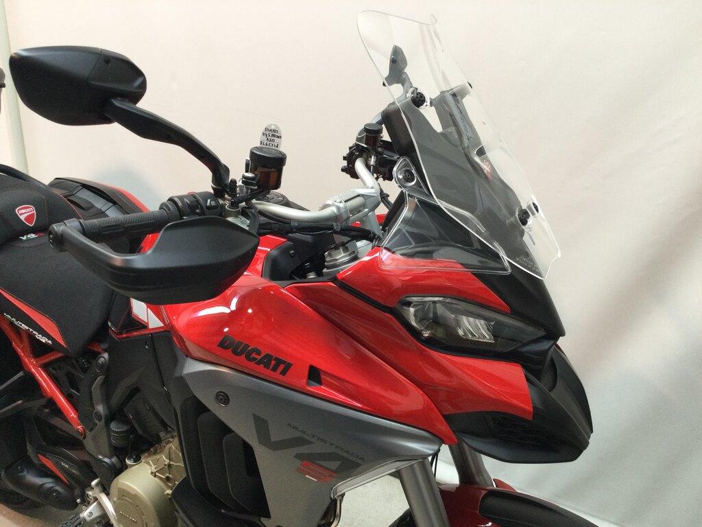 MULTISTRADA V4