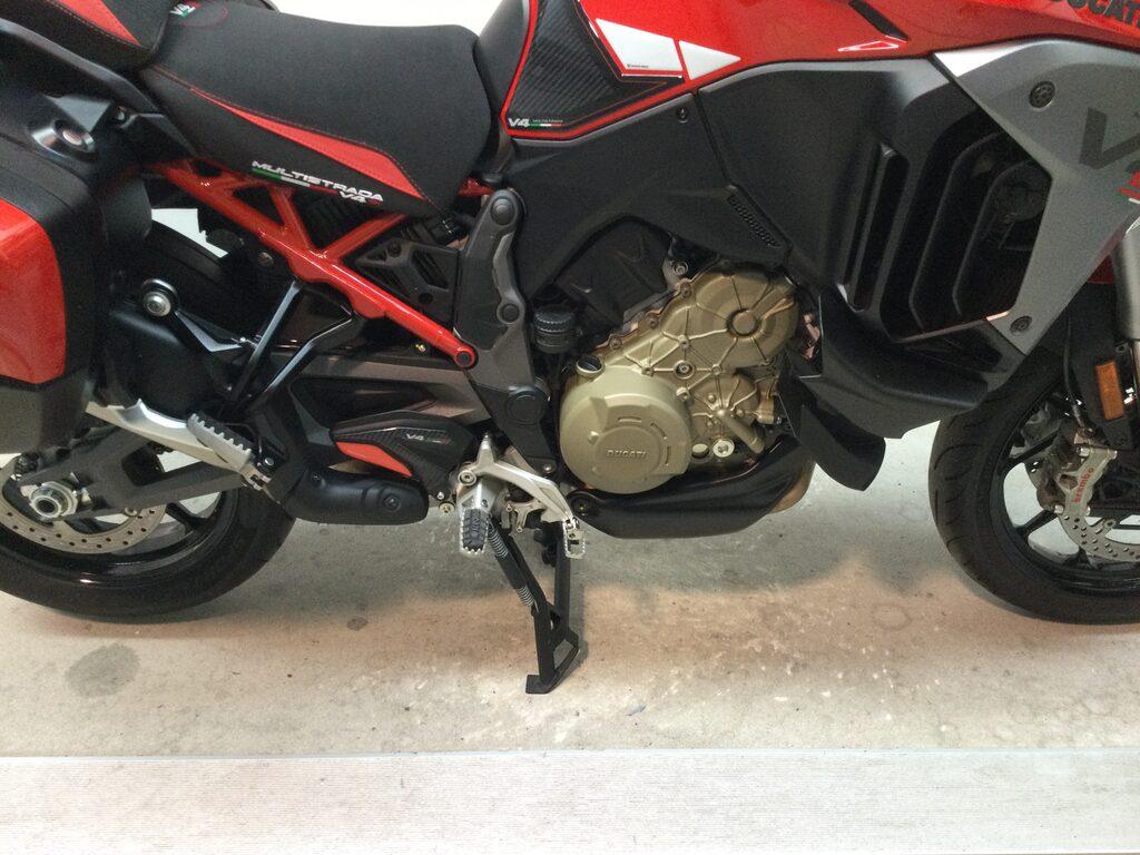MULTISTRADA V4
