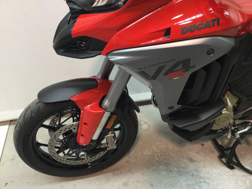 MULTISTRADA V4