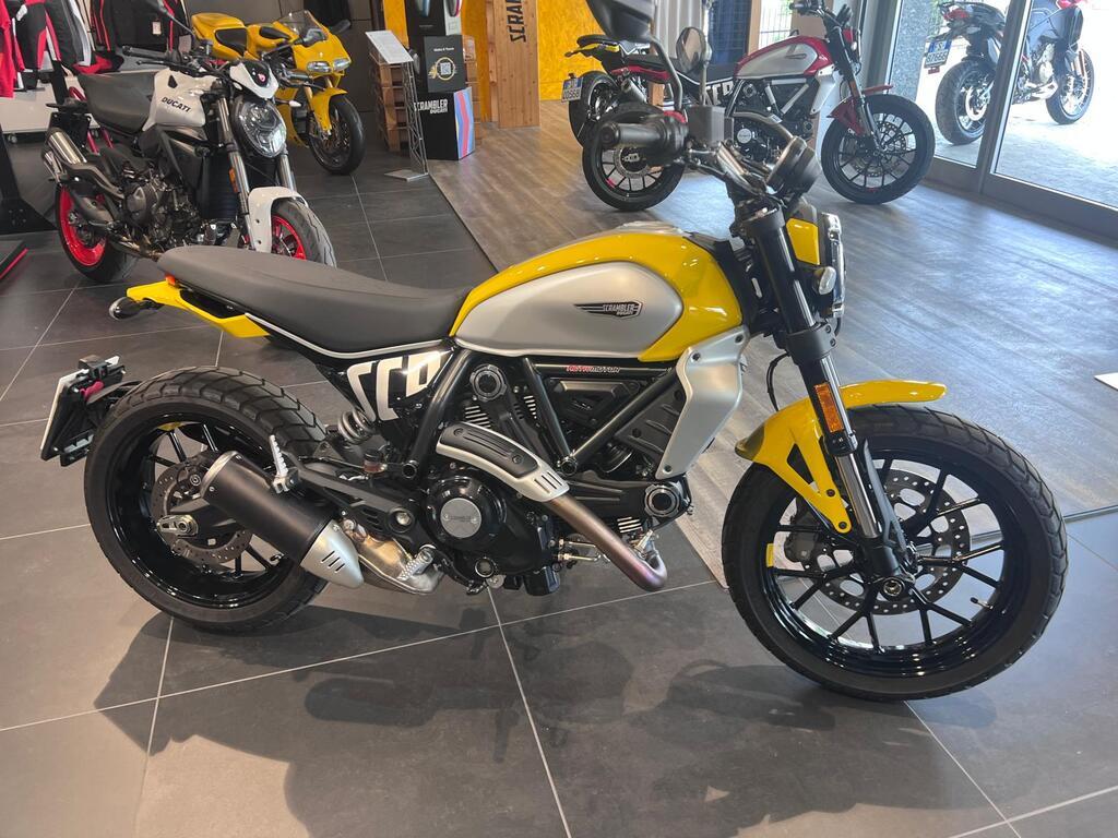 SCRAMBLER 800