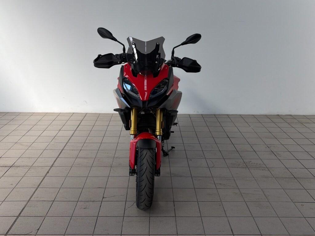 F 900 XR