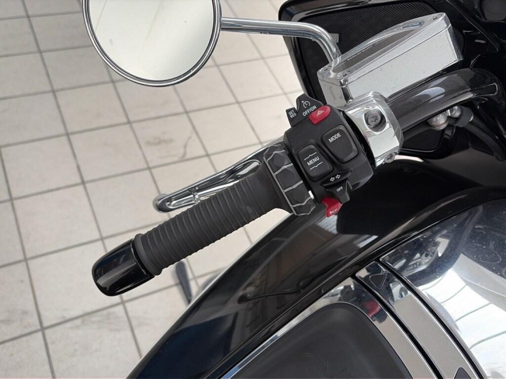 R 18