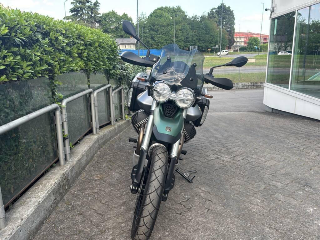 V85 TT