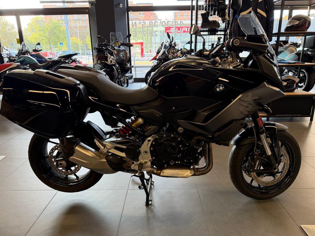 F 900 XR
