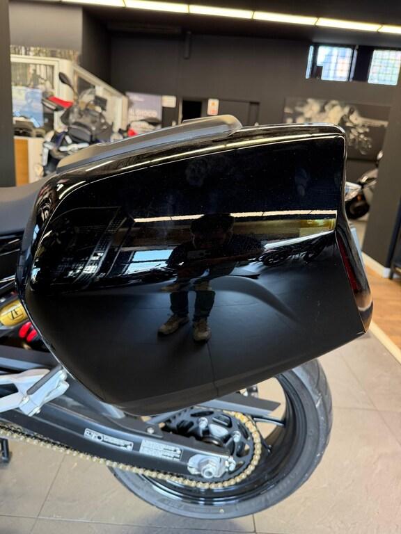 F 900 XR