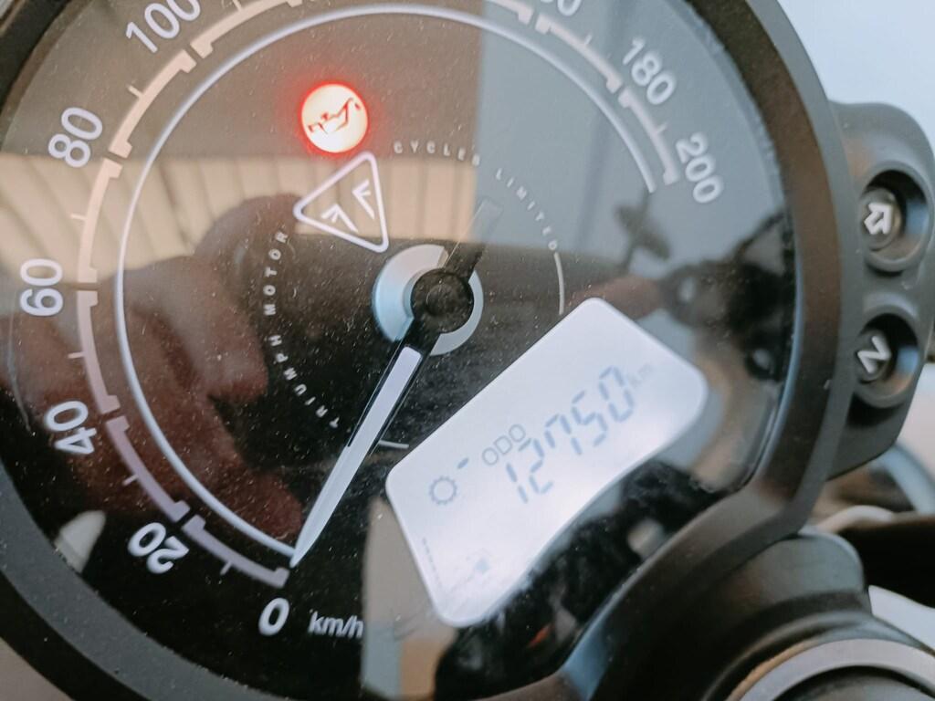 STREET SCRAMBLER 900