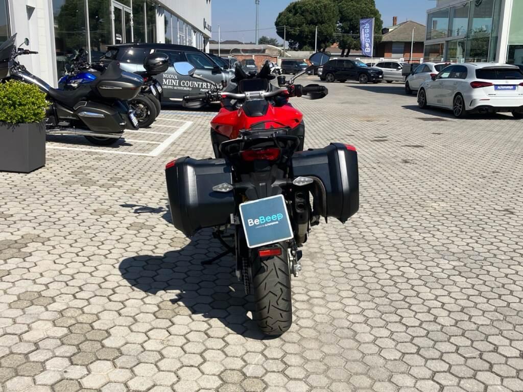 MULTISTRADA V4