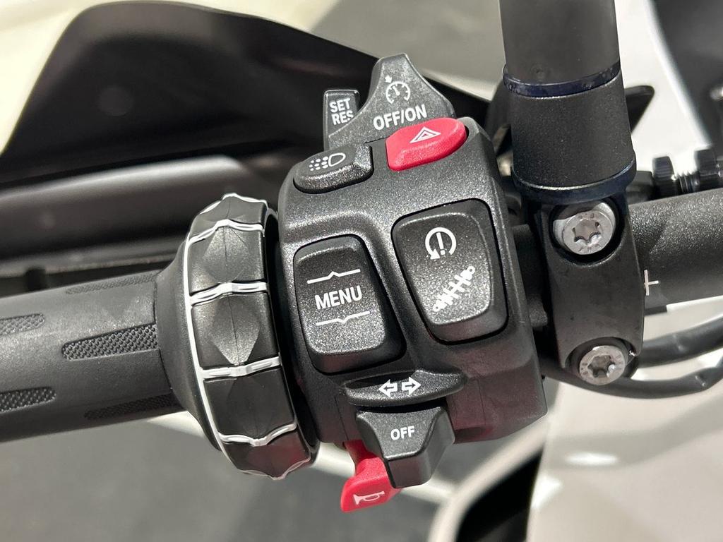 S 1000 XR