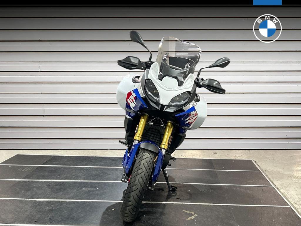 F 900 XR