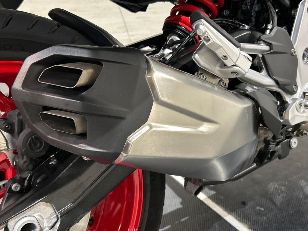 F 900 XR