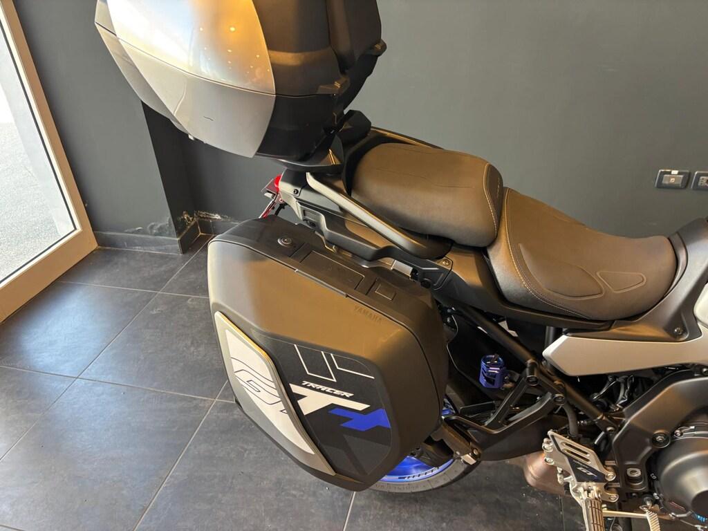 TRACER 9