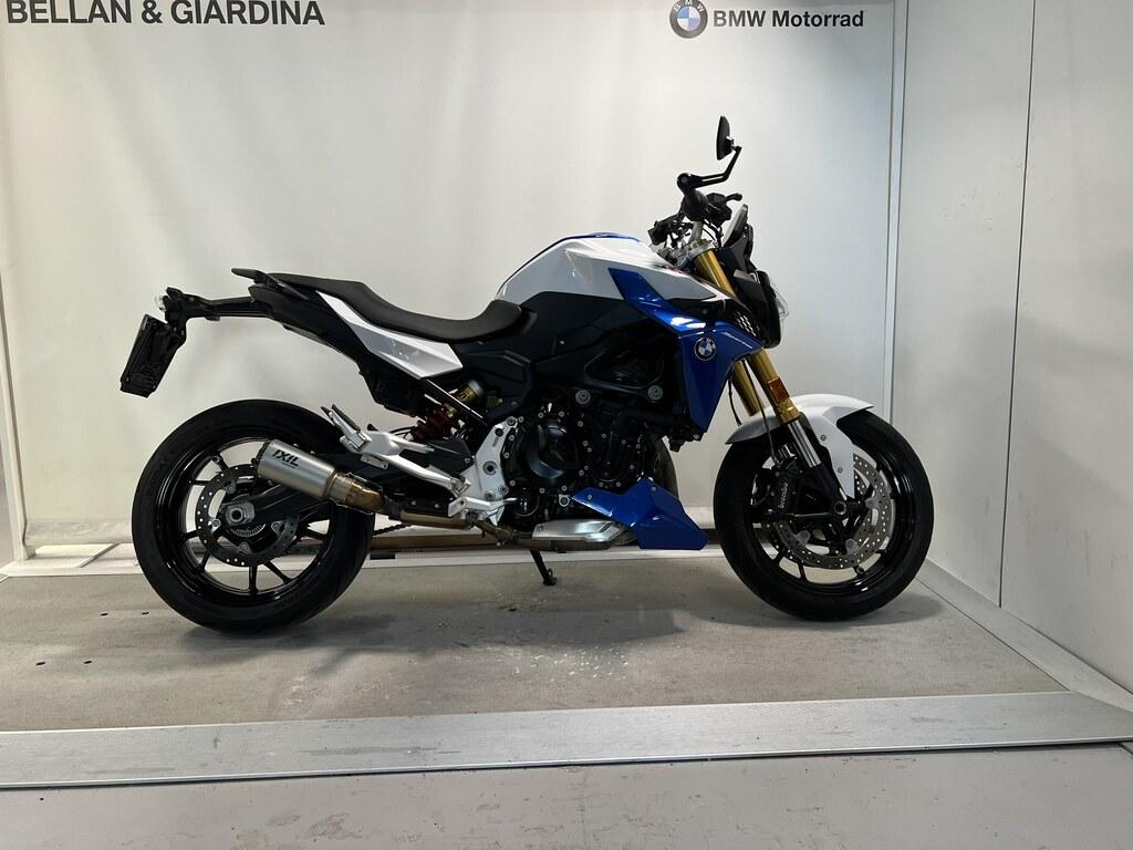 F 900 R