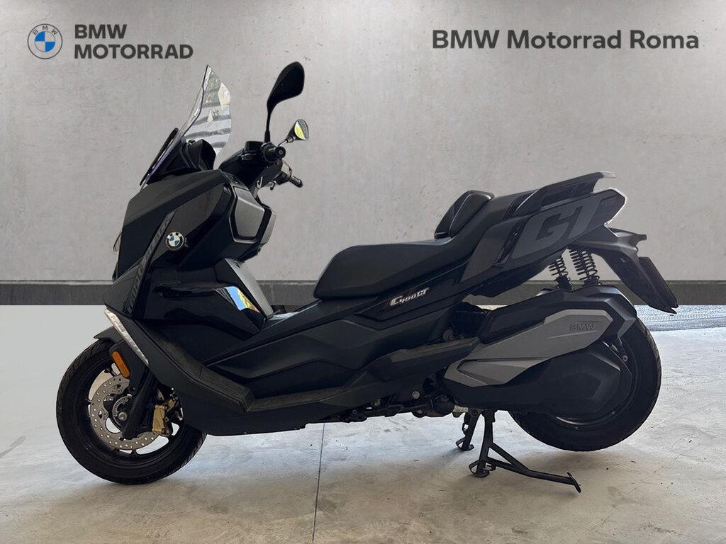 C 400 GT