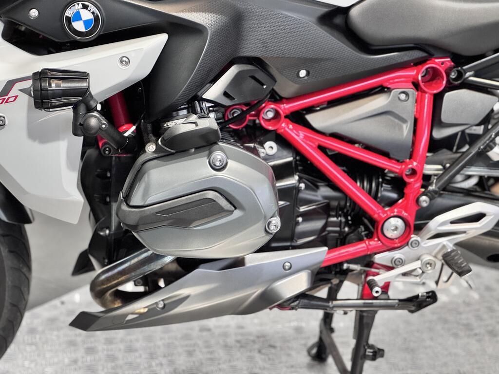 R 1200 RS