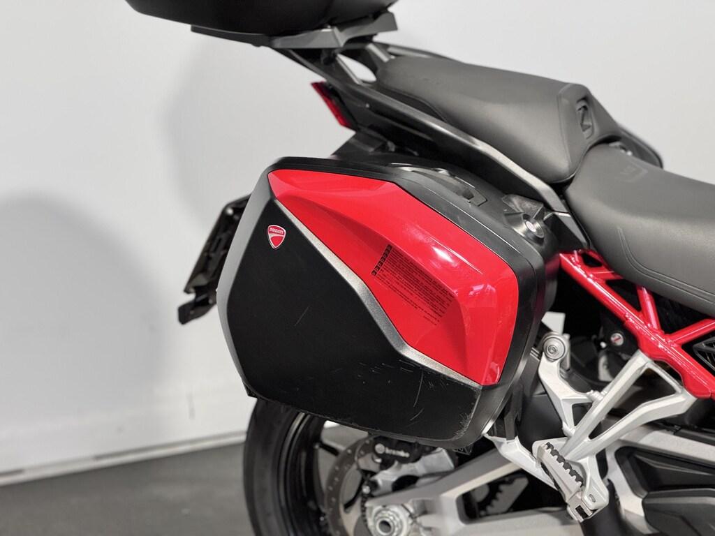 MULTISTRADA V4