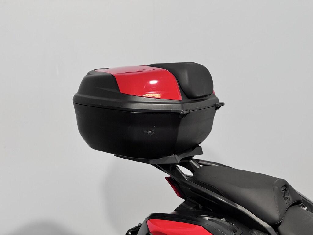 MULTISTRADA V4